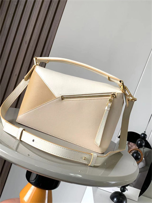 L0ew* small puzzle bag in classic calfskin