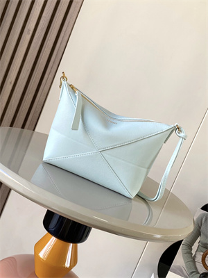 L0ew* puzzle fold pouch in shinny nappa calfskin