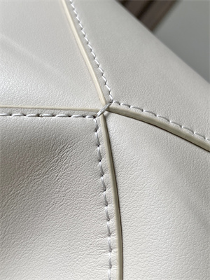 L0ew* puzzle fold pouch in shinny nappa calfskin