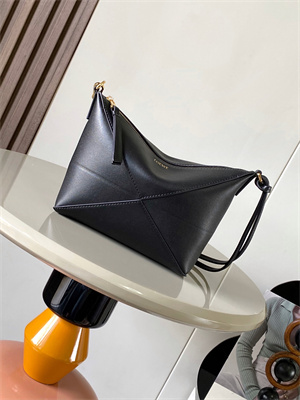 L0ew* puzzle fold pouch in shinny nappa calfskin
