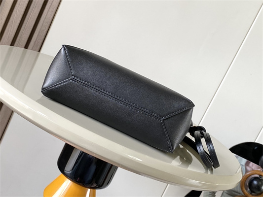 L0ew* puzzle fold pouch in shinny nappa calfskin