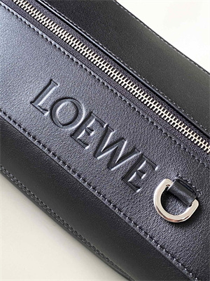 L0ew* convertible sling in classic calfskin