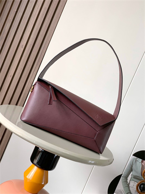 L0ew* puzzle hobo bag in classic calfskin