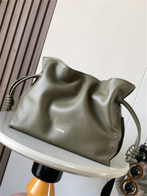 L0ew* medium flamenco clutch in nappa calfskin