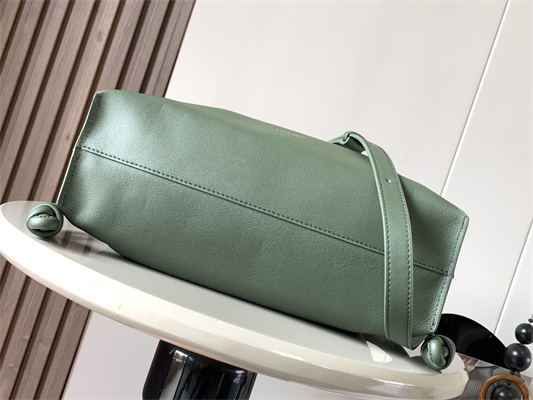 L0ew* medium flamenco clutch in nappa calfskin