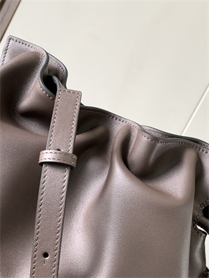 L0ew* medium flamenco clutch in nappa calfskin