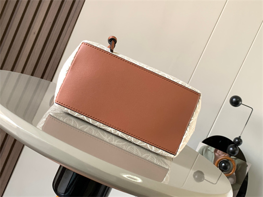 L0ew* cubi bag in anagram jacquard and calfskin