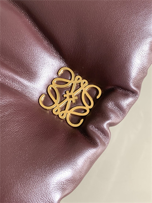 L0ew* puffer goya bag in shiny nappa lambskin