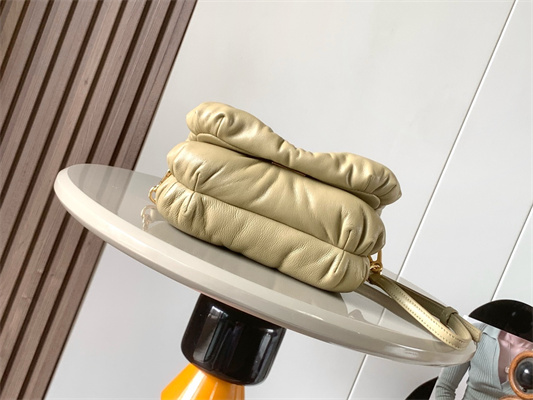 L0ew* puffer goya bag in shiny nappa lambskin