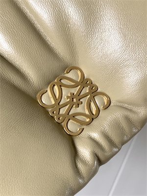L0ew* puffer goya bag in shiny nappa lambskin