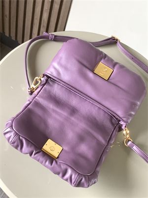 L0ew* puffer goya bag in shiny nappa lambskin