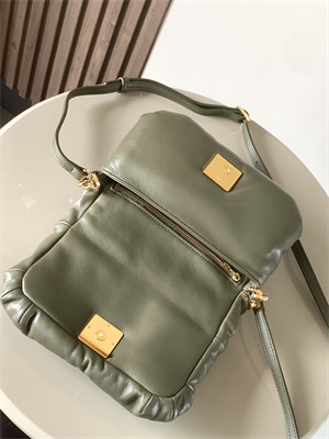 L0ew* puffer goya bag in shiny nappa lambskin