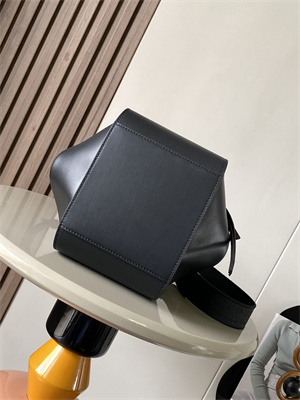 L0ew* compact hammock bag in satin calfskin with jacquard strap