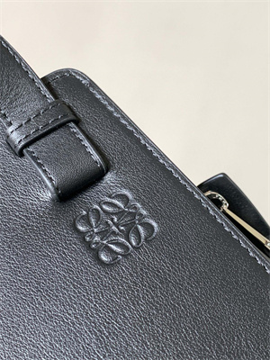 L0ew* compact hammock bag in classic calfskin with jacquard strap