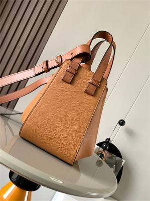 L0ew* compact hammock bag in soft grained calfskin