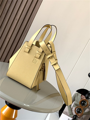 L0ew* compact hammock bag in soft grained calfskin