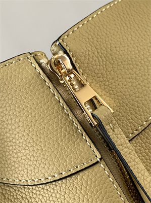 L0ew* compact hammock bag in soft grained calfskin