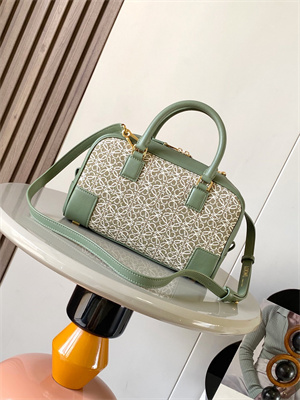 L0ew* amazona 23 bag in anagram jacquard and calfskin green
