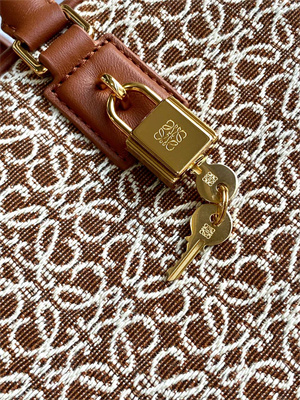 L0ew* amazona 23 bag in anagram jacquard and calfskin brown