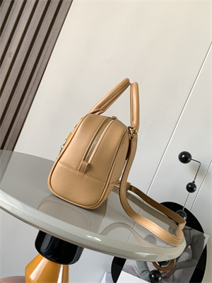 L0ew* amazona 23 bag in nappa calfskin brown