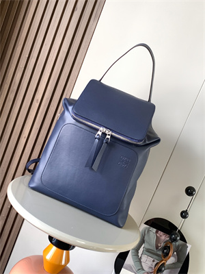 L0ew* goya backpack in silk calfskin navy blue