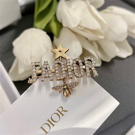 D*or brooch 33179