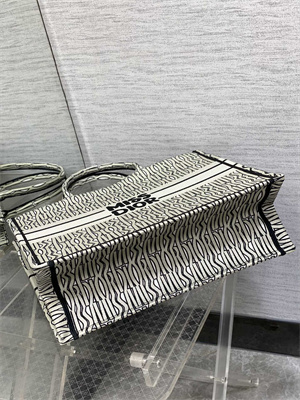 cd miss D*or large book tote allover emb green