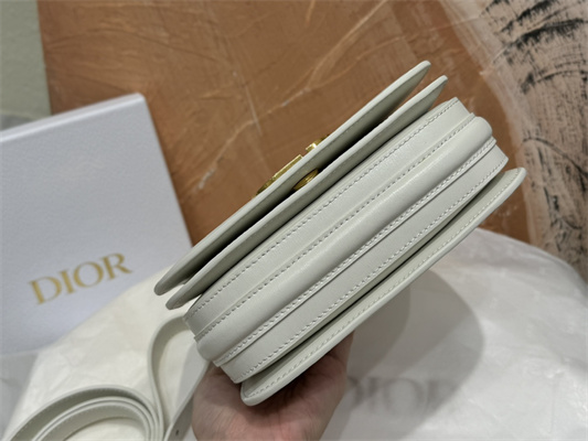 CD Medium 30 Montaigne Avenue Top Handle Bag Latte Ribbed Calfskin