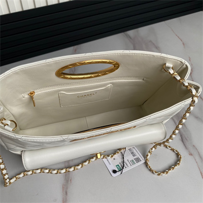 Cha.nel Small Tote Lambskin Lt Grey AS5036