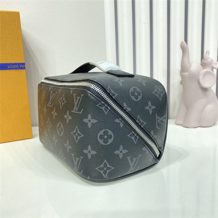 L.V Toiletry Bag Monogram Eclipse M11750