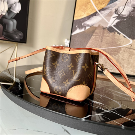 L.V Noé Bag Monogram Canvas M57099