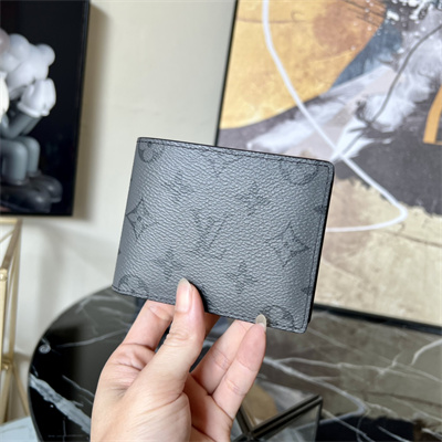 L.V Slender Wallet Monogram Eclipse M80906