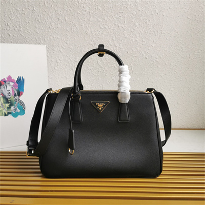 Pra*a large galleria  leather bag black color 1ba274