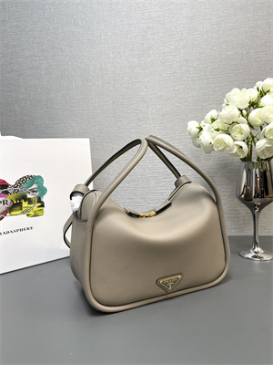 Pra*a darling leather handbag clay color 1ba451