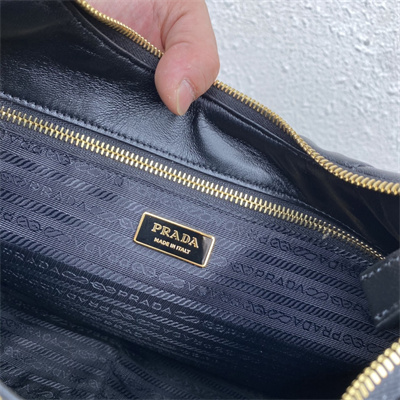 Pra*a soft nappa leather bag black color 1bc183