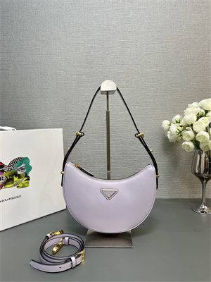 Pra*a arqué leather shoulder bag lilac color 1bc194