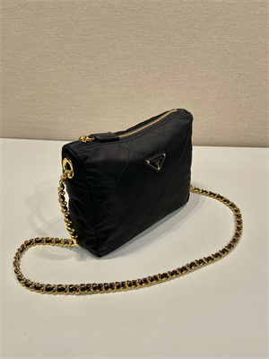 Pra*a vintage re-nylon padded shoulder bag black 1bd646