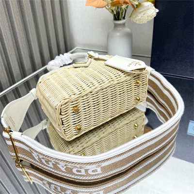 Pra*a mini wicker and linen blend tote bag tan/white 1bg469