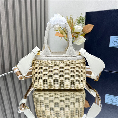 Pra*a mini wicker and linen blend tote bag tan/white 1bg469