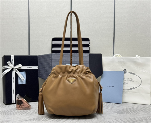 Pra*a nappa leather shoulder bag caramel color 1bg541