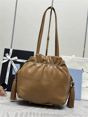 Pra*a nappa leather shoulder bag caramel color 1bg541