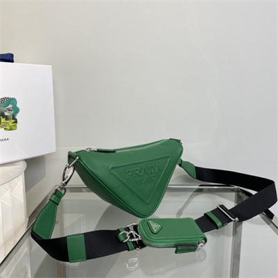 Pra*a triangle leather shoulder bag green color 1bh190