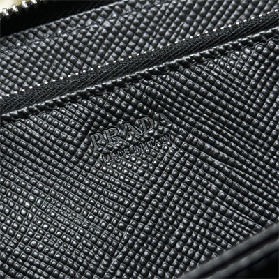 Pra*a saffiano leather wallet black 2ml317