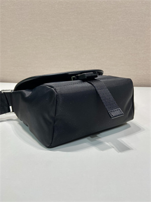 Pra*a re-nylon and saffiano leather shoulder bag black 2vd070