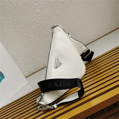 Pra*a triangle leather shoulder bag white color 2vh155