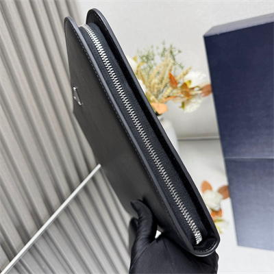 Pra*a saffiano leather document clutch/pouch black 2vn003