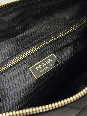 Pra*a Pra*a re-edition 1995 chaîne re-nylon tote bag black 1bg468