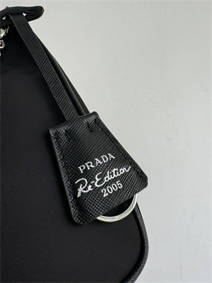 Pra*a re-edition 2005 re-nylon bag black 1bh204