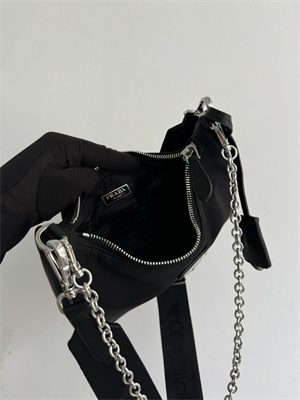 Pra*a re-edition 2005 re-nylon bag black 1bh204