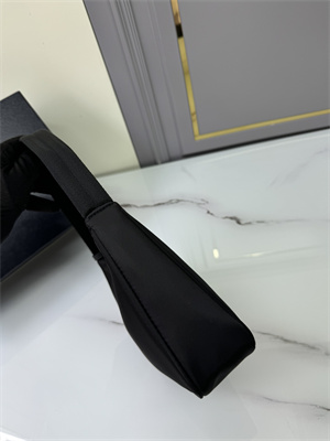 Pra*a re-nylon re-edition 2000 mini-bag black 1ne515